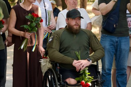 В Одесі пролунав Дзвін памʼяті за полеглими героями (фото) В Одесі пролунав Дзвін памʼяті за полеглими героями (фото)