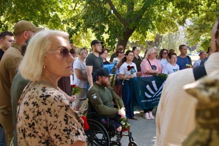 В Одесі пролунав Дзвін памʼяті за полеглими героями (фото) В Одесі пролунав Дзвін памʼяті за полеглими героями (фото)