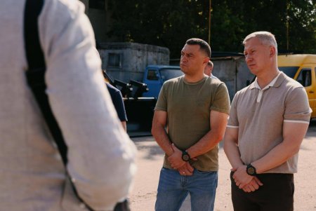 Одеса отримала потужні генератори від Швейцарії та готується до опалювального сезону (фото) Одеса отримала потужні генератори від Швейцарії та готується до опалювального сезону (фото)
