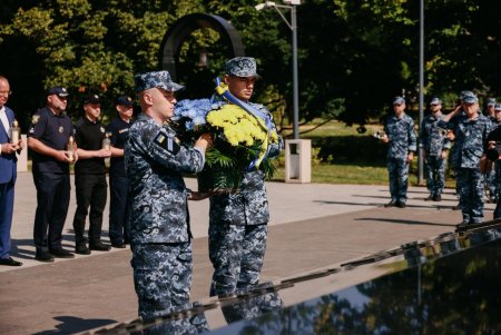 Одеса вшановує пам'ять загиблих у полоні захисників (фото)