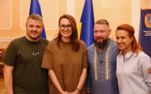 87 одеських родин Захисників отримали сертифікати на нове житло (фото)