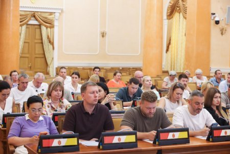 В одеських школах запровадять гарячі обіди замість сніданків (фото) В одеських школах запровадять гарячі обіди замість сніданків (фото)