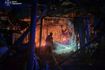 Тревожна ніч: вперше з початку повномасштабного вторгнення під час обстрілу  по Одесі були застосовані авіаційні бомби