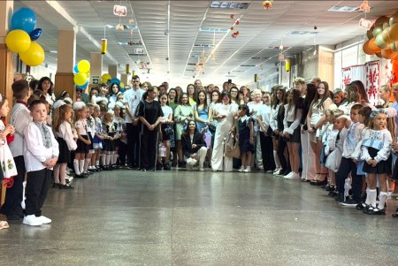 В Одесі розпочався новий навчальний рік: Олег Етнарович привітав школярів у ліцеї «Михайлівський» (фото)