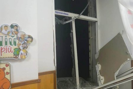 Внаслідок ворожої атаки в Одесі пошкоджено заклади освіти (фото) Внаслідок ворожої атаки в Одесі пошкоджено заклади освіти (фото)