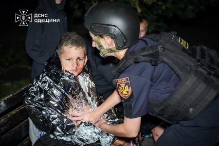 Вночі ворог знову атакував Одесу. Є постраждалі (фото)
