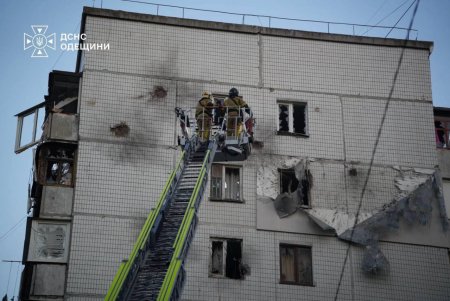 Вночі ворог масовано атакував Одещину: є загиблий та постраждалі, серед них дитина (фото)