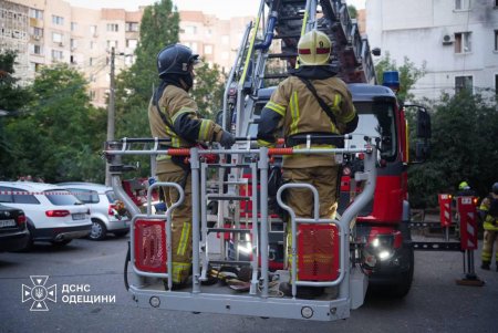 Вночі ворог масовано атакував Одещину: є загиблий та постраждалі, серед них дитина (фото)