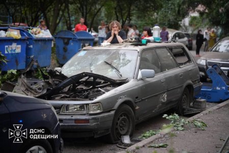 Вночі ворог масовано атакував Одещину: є загиблий та постраждалі, серед них дитина (фото)