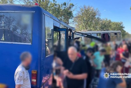 На Одещині зіткнулися два автобуси: загинули дві жінки, серед постраждалих — п’ятеро дітей