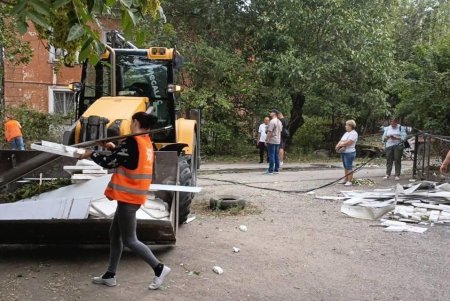Одеса оговтується після масованої атаки 13 вересня (фото, відео) Одеса оговтується після масованої атаки 13 вересня (фото, відео)