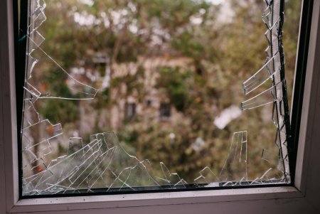Одещина під масованою атакою: пошкоджено житлові будинки, склади та дитячий санаторій