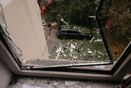 Одещина під масованою атакою: пошкоджено житлові будинки, склади та дитячий санаторій