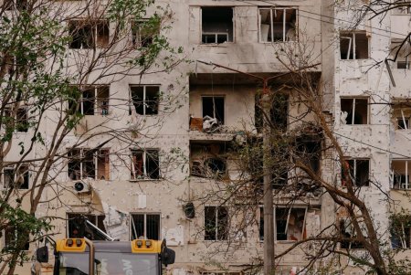 Одещина під масованою атакою: пошкоджено житлові будинки, склади та дитячий санаторій