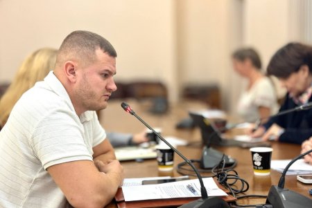 Олег Етнарович: профільна комісія розпочала аналіз виконання міських програм